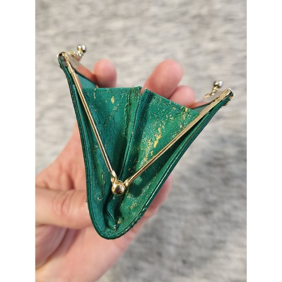 Vintage Genuine Eel Skin Kiss Lock Coin Purse Rare Color Green Made in Korea - Picture 4 of 6